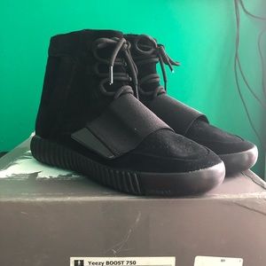 Adidas Yeezy Boost 750
